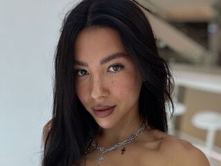 camgirl playing with dildo MiaNoahr