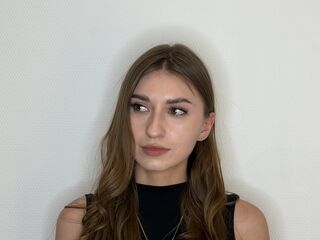 cam girl showing tits MiguelinaCreech
