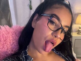 naked camgirl picture MihaCameron