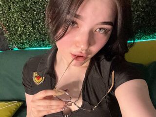 webcam babe chat room MillieBraun