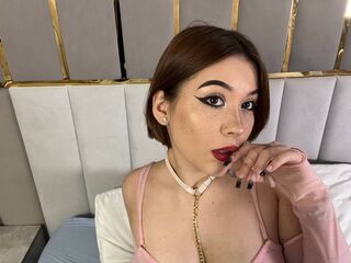shaved pussy cam MinaAustin