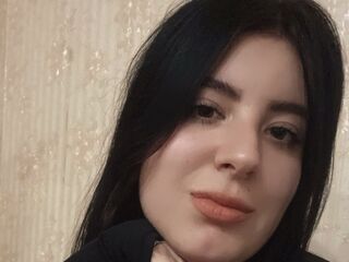 naked webcam girl fingering MiraCastellon