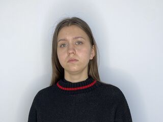 webcam striptease show MiriamWhitener