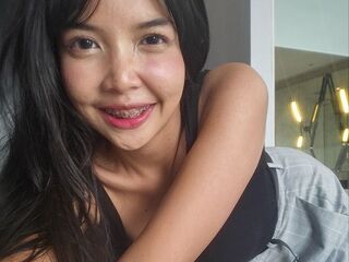 camgirl chatroom MissyChu