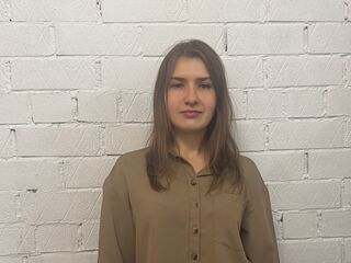 naked camgirl MistyViniard