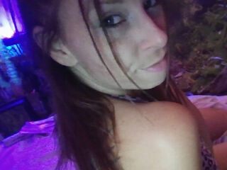 Kinky webcam girl MollyDevine