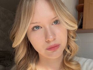 fingering girl webcam picture NanceyMonteverde