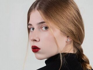 naked webcam girl video NormaCroston