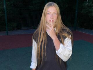 naughty cam girl fingering pussy PandoraPoteat