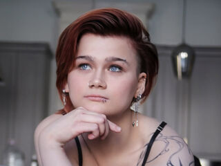 hot cam whore PeachAveline