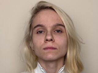 live cam girl picture PoulaShade