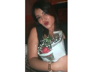 livesex show PriyaTiwari