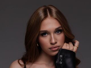 chatroom webcam photo RanaeEtherington