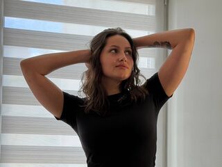 hot strip tease webcam RhiannonTasto