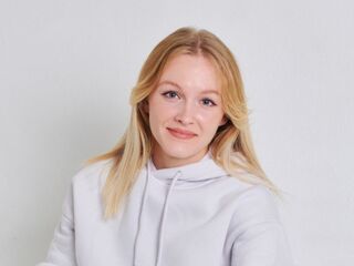 hot striptease webcam RhonaBrechtel