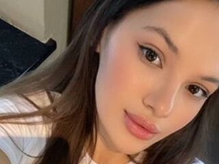 topless SantinaHeckle