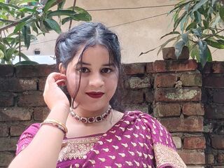 sexy camgirl SaraAlisk