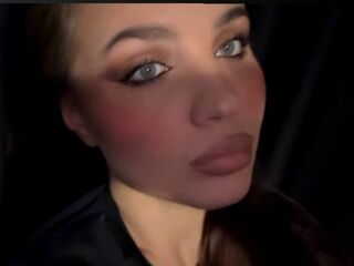 bedroom webcam SeemaRedhouse