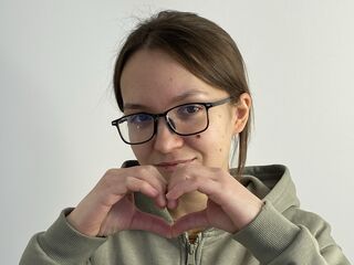 naked girl with webcam masturbating ShanitaMulrain