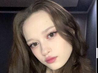 naughty camgirl fingering shaved pussy ShariCasbeer