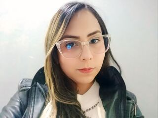 nude webcamgirl SharonRhode