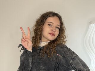 cam slut chat room SherikaMantony