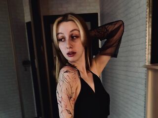 cam girl fingering ShoshanaManhardt