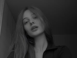 naked girl with webcam SnoopikSun