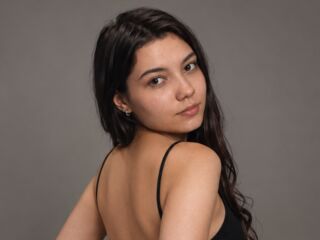 naked webcam girl video SophieShark