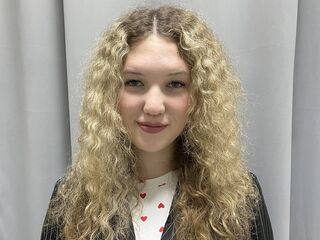 free adultcam SueHolt