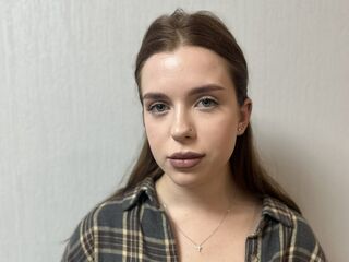 cam girl video chat TiniBoyd