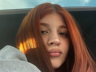hot cam play VelmaraJoy