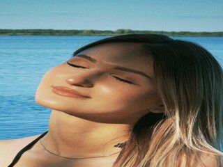 naked camgirl photo VerlineBurth