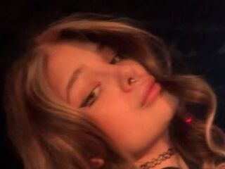 naked webcam girl video ViolaKerelina