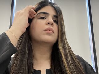 naked cam girl masturbating with dildo ZaraDani