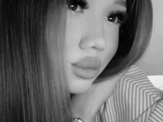 webcam bitch chatroom ZellaRessler