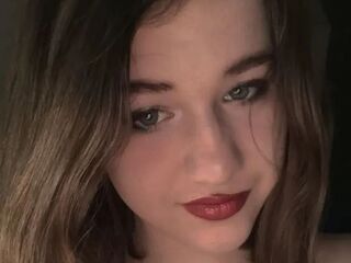 hot cam girl fingering ZenobiaLourens