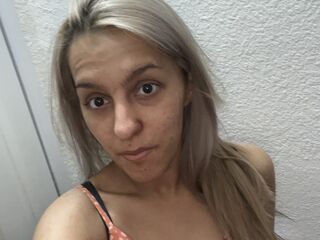 sexy webcam girl lizzielizzie