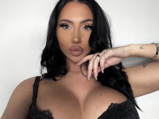 cam hooker chatroom qsstess